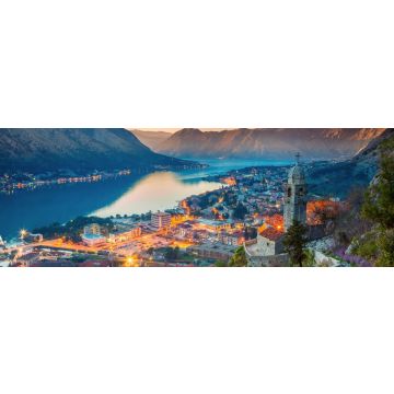 Lais Puzzle - Kotor, Montenegro. Schöne romantische Altstadt von Kotor bei Sonnenuntergang, Panorama - 1.000 Teile