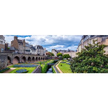 Lais Puzzle - Chateau de l'Hermine ist eine alte Festung in den verschwundenen Stadtmauern von Vannes, Bretagne (Frankreich), Panorama - 1.000 Teile