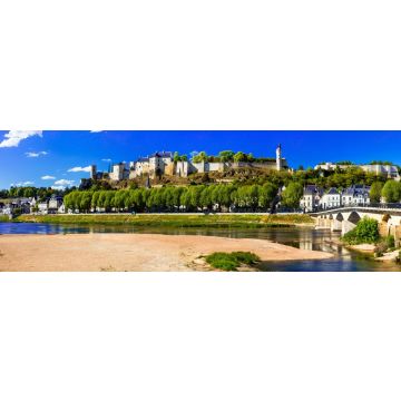 Lais Puzzle - Wahrzeichen von Frankreich - Panoramablick auf Chinon mit Königsschloss. Fluss Loire-Tal, Panorama - 1.000 Teile