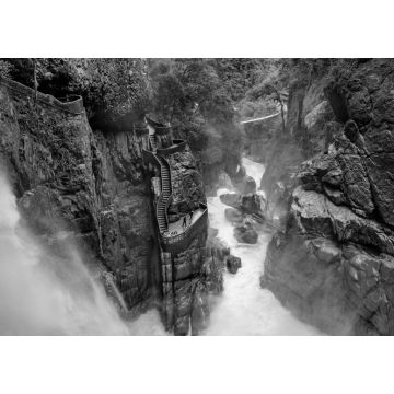 Lais Puzzle - Luftaufnahme des Del-Diablo-Wasserfalls in Banos, Ecuador in schwarz weiß - 1.000 Teile