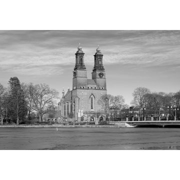 Lais Puzzle - Klosterkirche in Eskilstuna, Schweden in schwarz weiß - 2.000 Teile