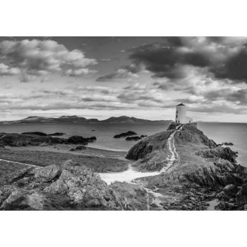 Lais Puzzle - Blick auf den Leuchtturm auf der Insel Llanddwyn an der Küste von Anglesey in Nordwales bei Sonnenuntergang in schwarz weiß - 1.000 Teile
