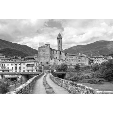 Lais Puzzle - Bucklige Brücke. Bobbio. Emilia-Romagna. Italien in schwarz weiß - 2.000 Teile