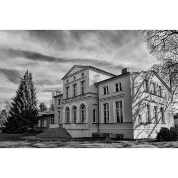 Lais Puzzle - erkner, deutschland - gerhart-hauptmann-museum in schwarz weiß - 2.000 Teile