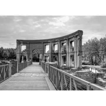 Lais Puzzle - Blick auf ein Industrierelikt im Bürgerpark, Saarbrücken, Deutschland. in schwarz weiß - 1.000 Teile