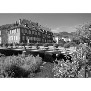 Lais Puzzle - Flussübergang Thann , Elsass in schwarz weiß - 1.000 Teile