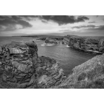 Lais Puzzle - Felsige Klippen in Kilkee bei Sonnenuntergang, Grafschaft Clare. Irland in schwarz weiß - 1.000 Teile