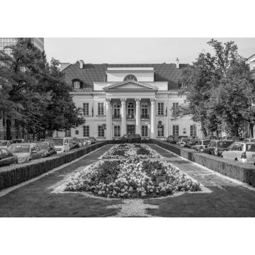 Lais Puzzle - Historischer Palac Mniszchow Mniszech Palast, der heute die belgische Botschaft beherbergt, in der Senatorska Straße in Srodmiescie im Stadtzentrum von Warschau in Polen in schwarz weiß - 1.000 Teile