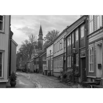 Lais Puzzle - Alte Holzhäuser säumen Nedre Bakklandet, Bakklandet, Trondheim, Trøndelag, Norwegen in schwarz weiß - 500, 1.000 & 2.000 Teile