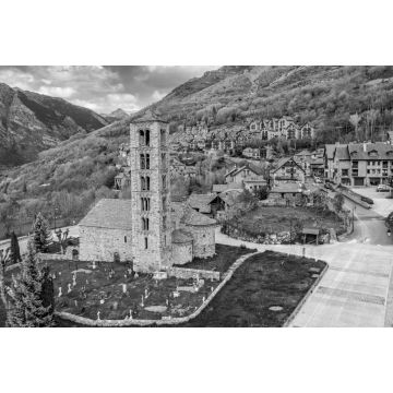 Lais Puzzle - Römische Kirche von Sant Climent de Taull (Katalonien - Spanien) in schwarz weiß - 2.000 Teile