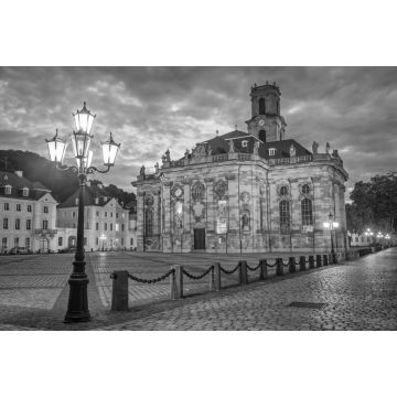 Lais Puzzle - Ansicht der Kirche in Saarbrücken, Deutschland. in schwarz weiß - 2.000 Teile