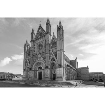 Lais Puzzle - Mittelalterliche Kathedrale in Orvieto, Umbrien, Italien in schwarz weiß - 2.000 Teile