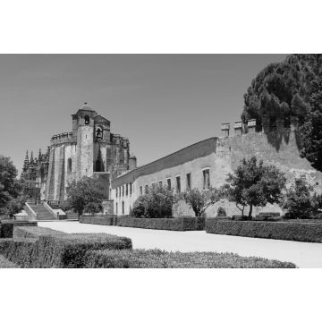 Lais Puzzle - Tempelritterburg von Tomar in Portugal in schwarz weiß - 2.000 Teile