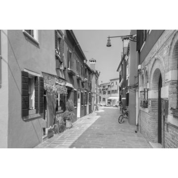 Lais Puzzle - Bunte Häuser auf der Insel Burano, in der Nähe von Venedig, Italien in schwarz weiß - 2.000 Teile