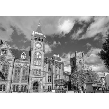 Lais Puzzle - Rathaus von Reading - England in schwarz weiß - 1.000 Teile