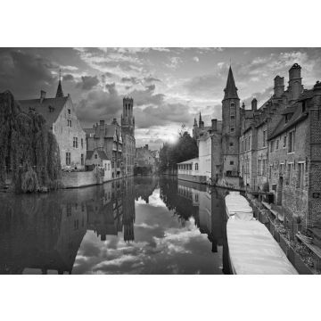 Lais Puzzle - Brügge. Bild von Brügge, Belgien während eines dramatischen Sonnenuntergangs in schwarz weiß - 500, 1.000 & 2.000 Teile