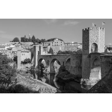 Lais Puzzle - Besalu in schwarz weiß - 2.000 Teile