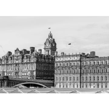 Lais Puzzle - Historische Gebäude im Stadtzentrum von Edinburgh - Schottland in schwarz weiß - 500, 1.000 & 2.000 Teile