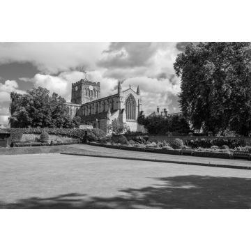 Lais Puzzle - Sonniger Tag bei Hexham Abbey, England in schwarz weiß - 2.000 Teile