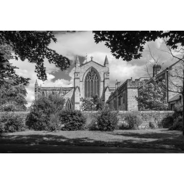 Lais Puzzle - Hexham Abbey von Westen, England in schwarz weiß - 2.000 Teile