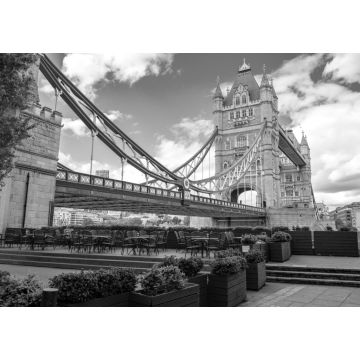 Lais Puzzle - Londoner Tower Bridge an einem bewölkten Tag in schwarz weiß - 1.000 Teile