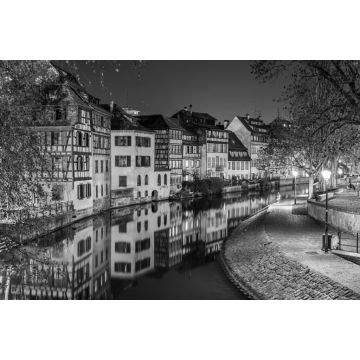Lais Puzzle - Der Fluss Ill im Viertel Petite France, Straßburg in schwarz weiß - 2.000 Teile