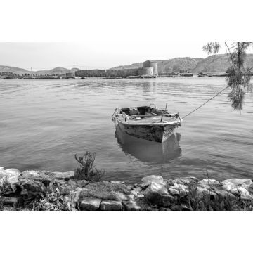 Lais Puzzle - Boot und Schloss in Butrint, Albanien in schwarz weiß - 2.000 Teile