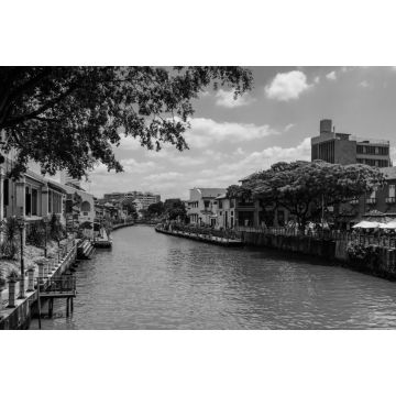 Lais Puzzle - Die Altstadt von Malakka und der Malakka-Fluss. UNESCO-Weltkulturerbe in Malaysia in schwarz weiß - 2.000 Teile