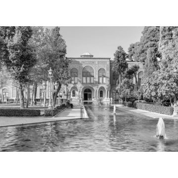 Lais Puzzle - Erstaunlicher Blick auf den Golestan-Palast und die Brunnen, Teheran, Iran in schwarz weiß - 1.000 Teile