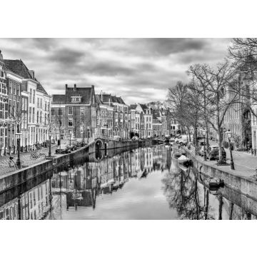 Lais Puzzle - Traditionelle Häuser an einer Gracht in Leiden, Niederlande in schwarz weiß - 500, 1.000 & 2.000 Teile