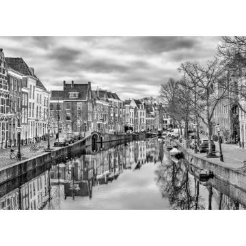 Lais Puzzle - Traditionelle Häuser an einer Gracht in Leiden, Niederlande in schwarz weiß - 1.000 Teile