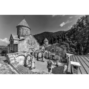 Lais Puzzle - Haghartsin-Kloster - Armenien in schwarz weiß - 2.000 Teile