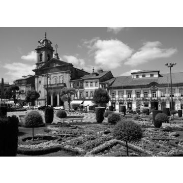 Lais Puzzle - Portugal, Ort in Guimaraes in schwarz weiß - 500, 1.000 & 2.000 Teile