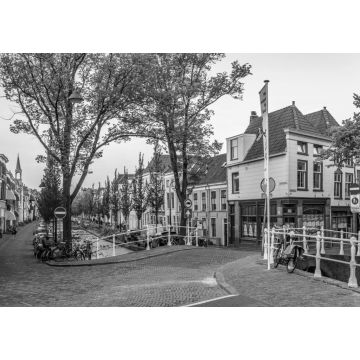 Lais Puzzle - Blick auf einen Kanal bei Sonnenuntergang in Delft, Niederlande in schwarz weiß - 1.000 Teile