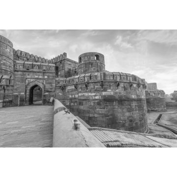 Lais Puzzle - Historisches mittelalterliches Agra Fort aus rotem Sandstein bei Sonnenaufgang mit stimmungsvollem Himmel. Agra Fort ist ein UNESCO-Weltkulturerbe in schwarz weiß - 2.000 Teile