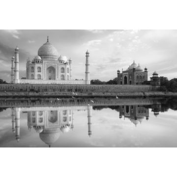 Lais Puzzle - Taj Mahal Agra bei Sonnenuntergang mit Wasserspiegelung und stimmungsvollem Himmel. Das Taj Mahal ist ein UNESCO-Weltkulturerbe am Ufer des Flusses Yamuna in Uttar Pradesh, Indien in schwarz weiß - 2.000 Teile