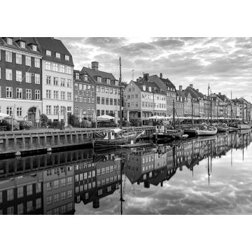 Lais Puzzle - Kopenhagen. Nyhavn-Kanal, bunte Häuser und Stadtmauer bei Sonnenaufgang in schwarz weiß - 1.000 Teile