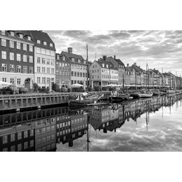 Lais Puzzle - Kopenhagen. Nyhavn-Kanal, bunte Häuser und Stadtmauer bei Sonnenaufgang in schwarz weiß - 2.000 Teile