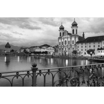 Lais Puzzle - Luzern Schweizer Stadt an hundert Schweizer Seen in schwarz weiß - 2.000 Teile