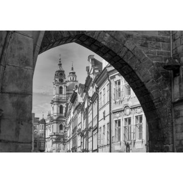 Lais Puzzle - Eintritt in das bunte Viertel Mala Strana in Prag in schwarz weiß - 2.000 Teile