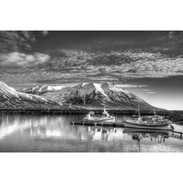 Lais Puzzle - Fischereihafen in Olafsfjordur - Island in schwarz weiß - 2.000 Teile