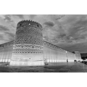 Lais Puzzle - Wunderschöne Abendansicht der Karim-Khan-Zitadelle, Shiraz, Iran in schwarz weiß - 2.000 Teile
