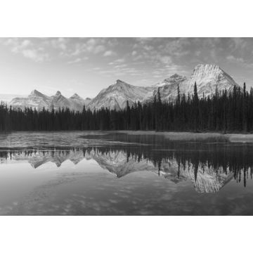 Lais Puzzle - Spektakuläre Aussicht auf Berge, Seen und Wanderwege in den kanadischen Rockies im Banff National Park in Alberta, Kanada in schwarz weiß - 1.000 Teile