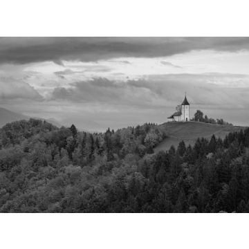 Lais Puzzle - Kirche St. Primoz in Slowenien in schwarz weiß - 500, 1.000 & 2.000 Teile