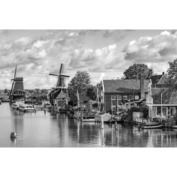 Lais Puzzle - Das Dorf Volendam in den Niederlanden. Eine Stadt mit einem nationalen niederländischen Kulturleben in schwarz weiß - 2.000 Teile