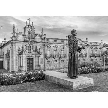 Lais Puzzle - Kapelle des Heiligen Franziskus in Guimaraes, Portugal in schwarz weiß - 500, 1.000 & 2.000 Teile