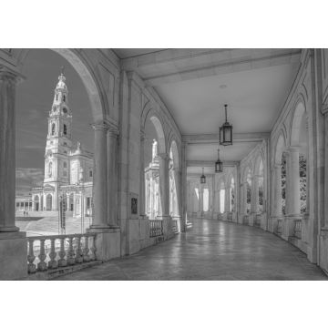Lais Puzzle - Arkade des berühmten Heiligtums von Fatima in Portugal in schwarz weiß - 500, 1.000 & 2.000 Teile