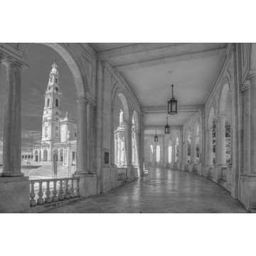 Lais Puzzle - Arkade des berühmten Heiligtums von Fatima in Portugal in schwarz weiß - 2.000 Teile