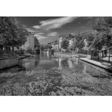 Lais Puzzle - Die Handwerkerstadt Isle sur la Sorgue im Departement Vaucluse in der Provence, Südfrankreich in schwarz weiß - 500, 1.000 & 2.000 Teile