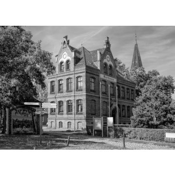 Lais Puzzle - zeuthen, germany - backsteinbau vom alten rathaus in schwarz weiß - 500, 1.000 & 2.000 Teile